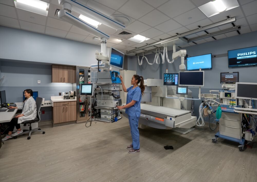 Endo Ctr Procedure Room Hi Res