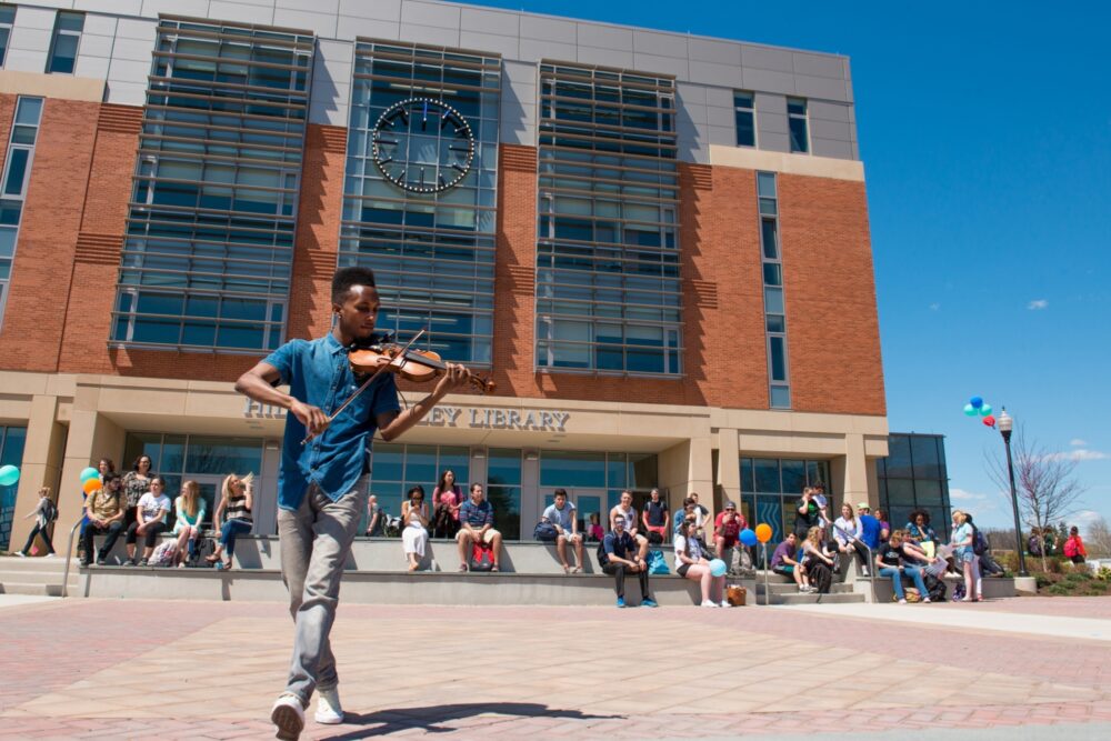 Southern Connecticut State University Buley Library