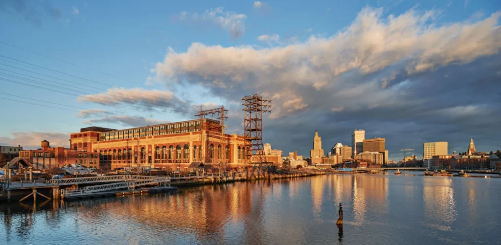 South Street Landing Redevelopment / Nursing Education Center